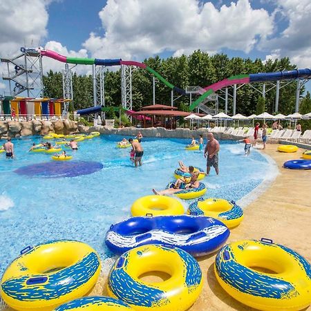 Aqua Nevis Hotel & Aqua Park Сонячний Берег Екстер'єр фото