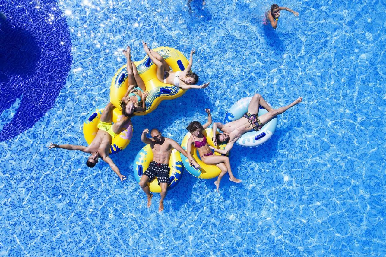 Aqua Nevis Hotel & Aqua Park Сонячний Берег Екстер'єр фото
